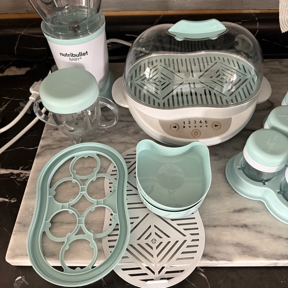 Nutribullet Baby w/ Steamer - Picture 2 of 3